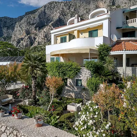 Appartamento Margitta Mit Pool- Tennisplatz Und Meerblick By Interhome *