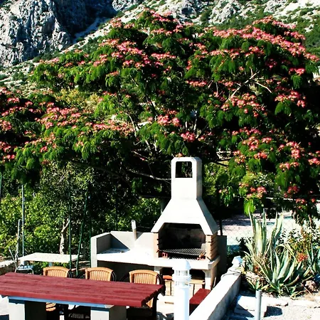 Margitta Mit Pool- Tennisplatz Und Meerblick By Interhome