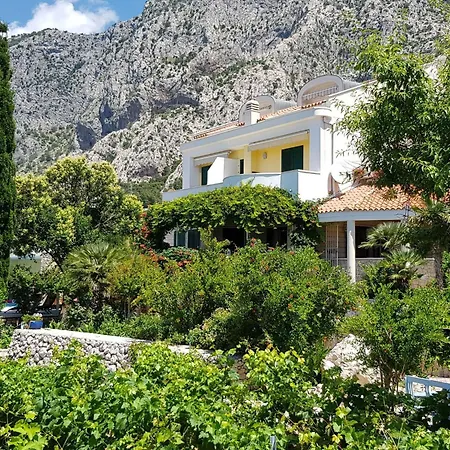 Margitta Mit Pool- Tennisplatz Und Meerblick By Interhome * Drasnice